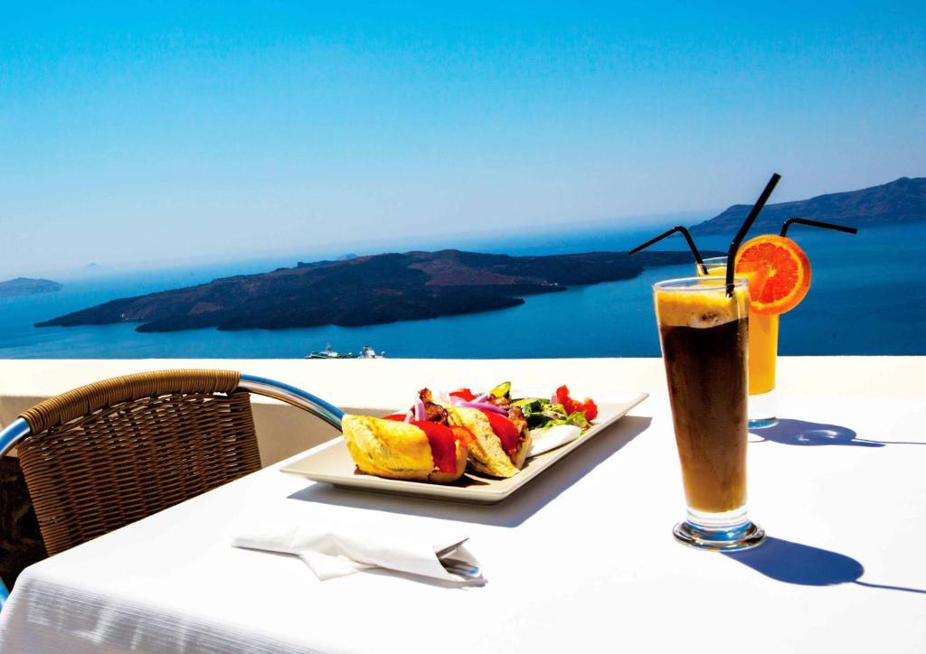 Panorama Apartahotel Fira (Santorini)